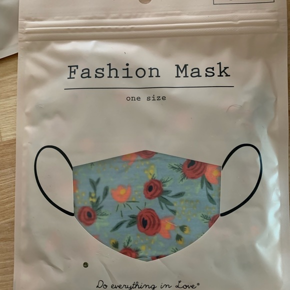 10 NON-Medical Fashion Masks - Picture 2 of 3